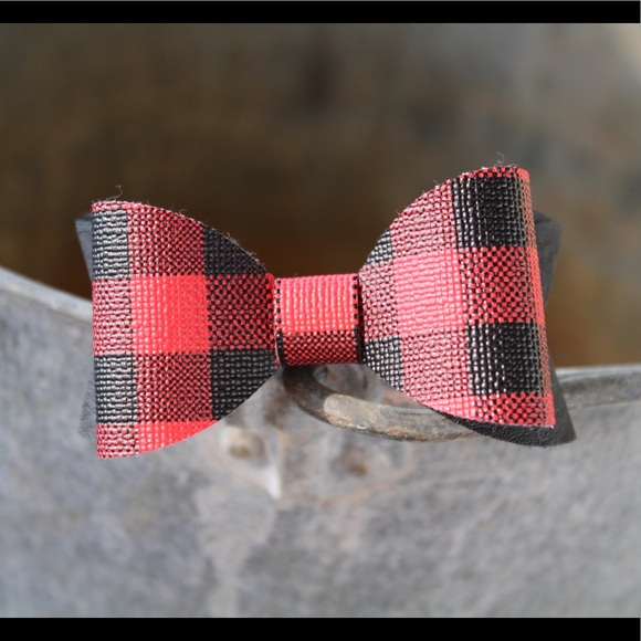 Red buffalo plaid and Black hair bow 🎀 - Picture 1 of 1